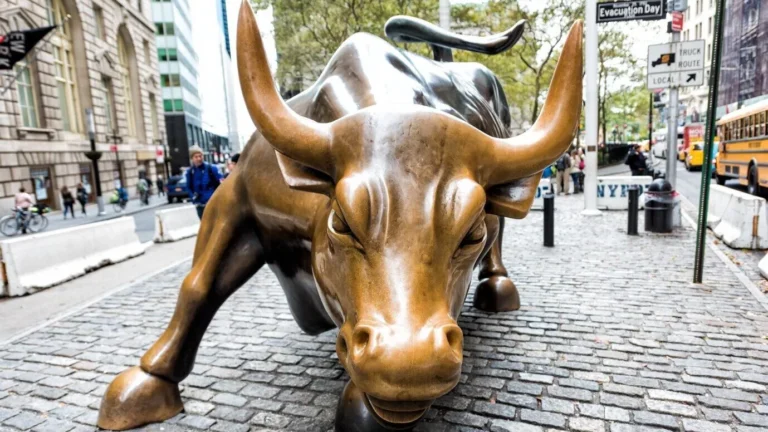 Nifty 50, Sensex today: What to expect from Indian stock market in trade on October 21 should do trade or not ?